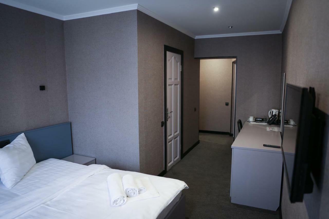 Olympica Hotel Almatı Dış mekan fotoğraf